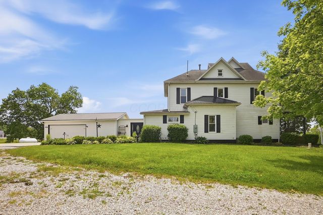 4838 Marion Road NW, Centerburg, OH 43011