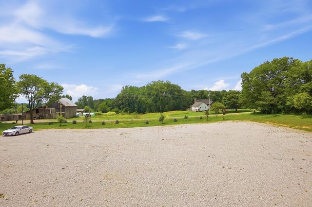 4838 Marion Road NW, Centerburg, OH 43011