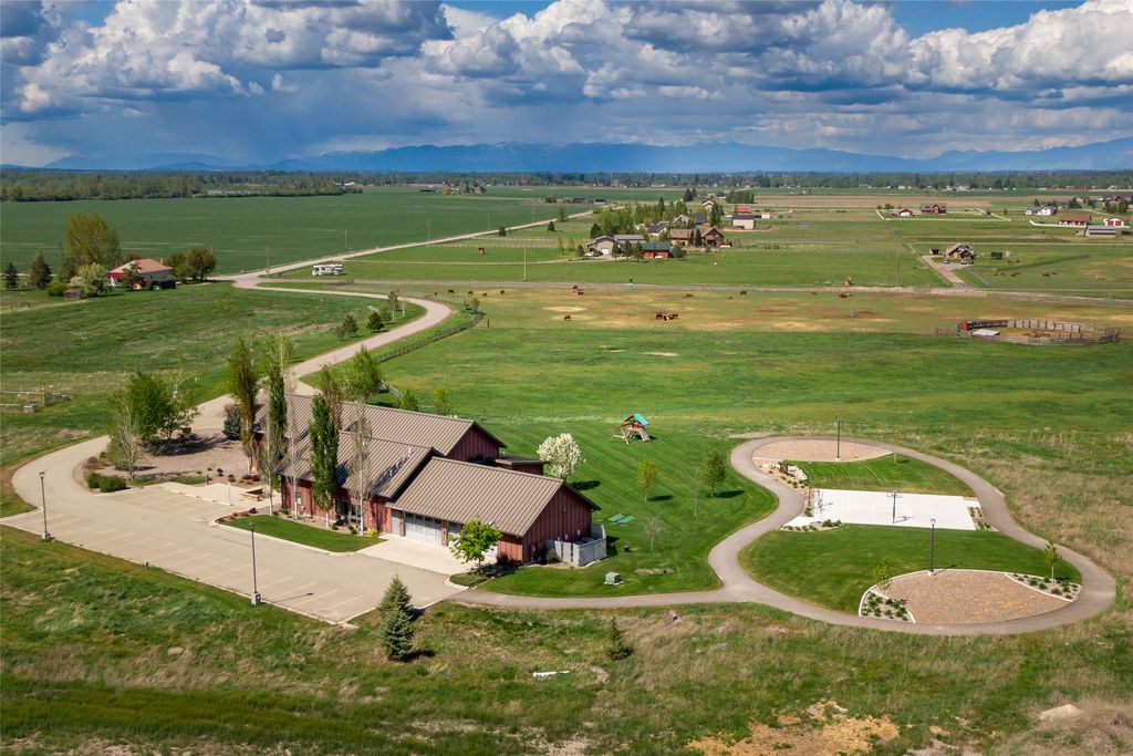 905 N Somers Road, Kalispell, MT 59901 photo 8