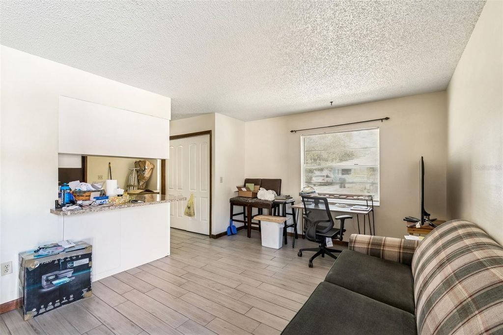 Image 5 of property listing at 6404 S ADELIA AVENUE, Tampa, FL 33616