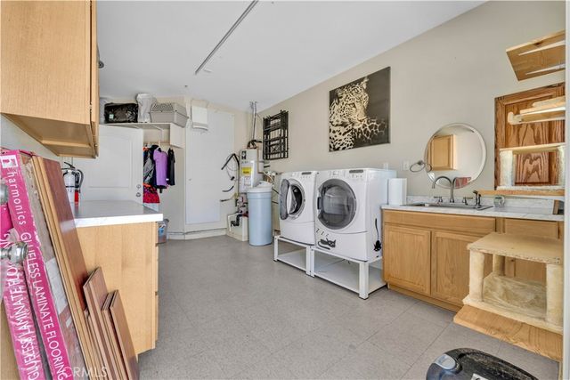 50725 70th W, Lancaster, CA 93536