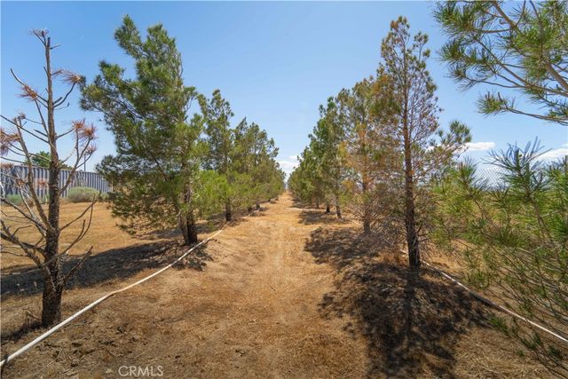 50725 70th W, Lancaster, CA 93536