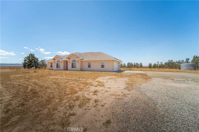 50725 70th W, Lancaster, CA 93536