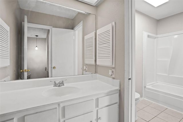 12873 High Star Drive, Houston, TX 77072