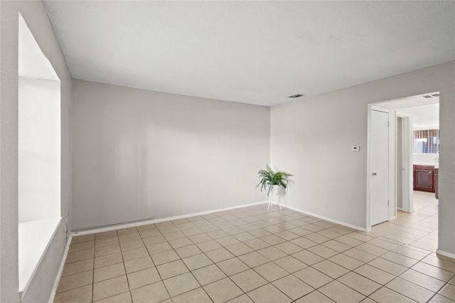 12873 High Star Drive, Houston, TX 77072