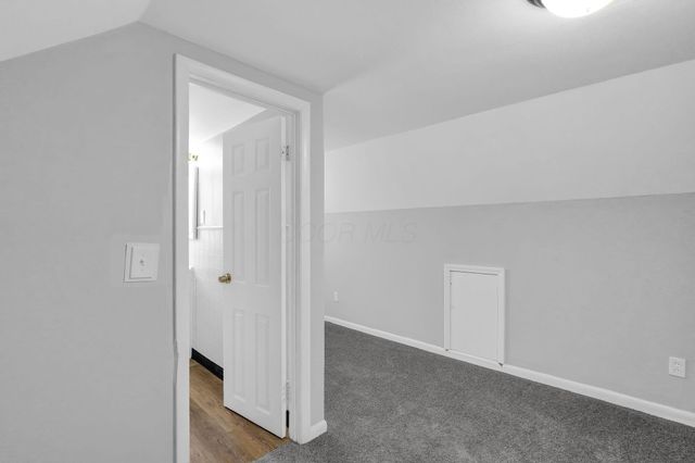 1366 Duxberry Avenue, Columbus, OH 43211