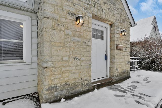 1366 Duxberry Avenue, Columbus, OH 43211