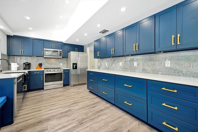 1568 OAK LEAF LANE, Kissimmee, FL 34744