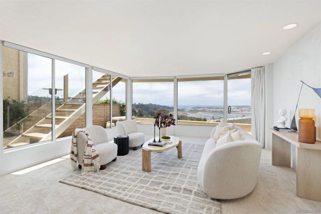 13286 Ocean Vista Rd, San Diego, CA 92130
