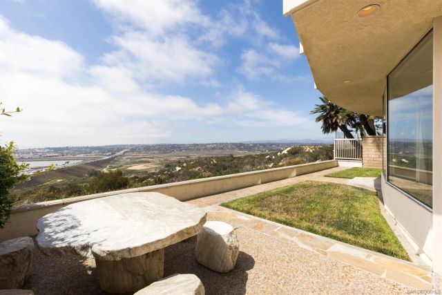 13286 Ocean Vista Rd, San Diego, CA 92130