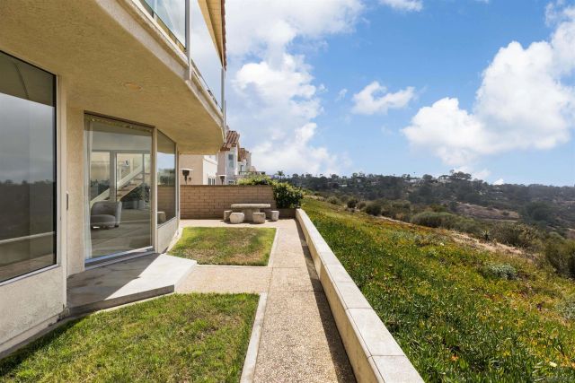 13286 Ocean Vista Rd, San Diego, CA 92130