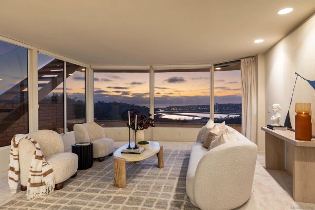 13286 Ocean Vista Rd, San Diego, CA 92130