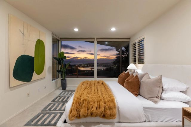 13286 Ocean Vista Rd, San Diego, CA 92130