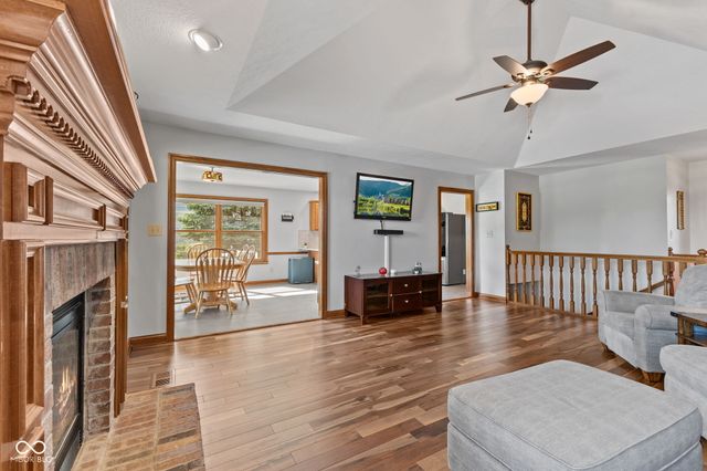 95 Brunnemer Ridge, Whiteland, IN 46184