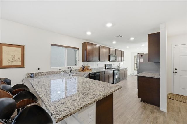 1418 Majestic Pond Avenue, North Las Vegas, NV 89084