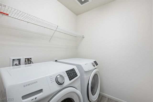 1418 Majestic Pond Avenue, North Las Vegas, NV 89084