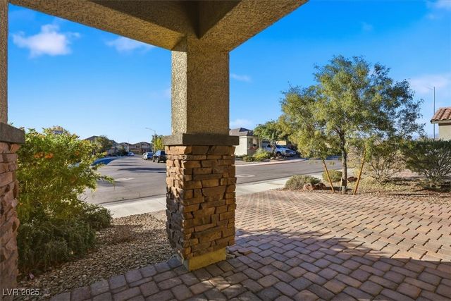 1418 Majestic Pond Avenue, North Las Vegas, NV 89084