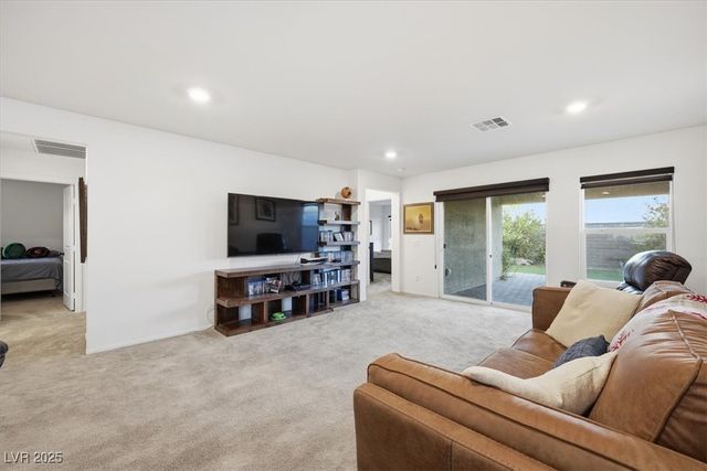 1418 Majestic Pond Avenue, North Las Vegas, NV 89084