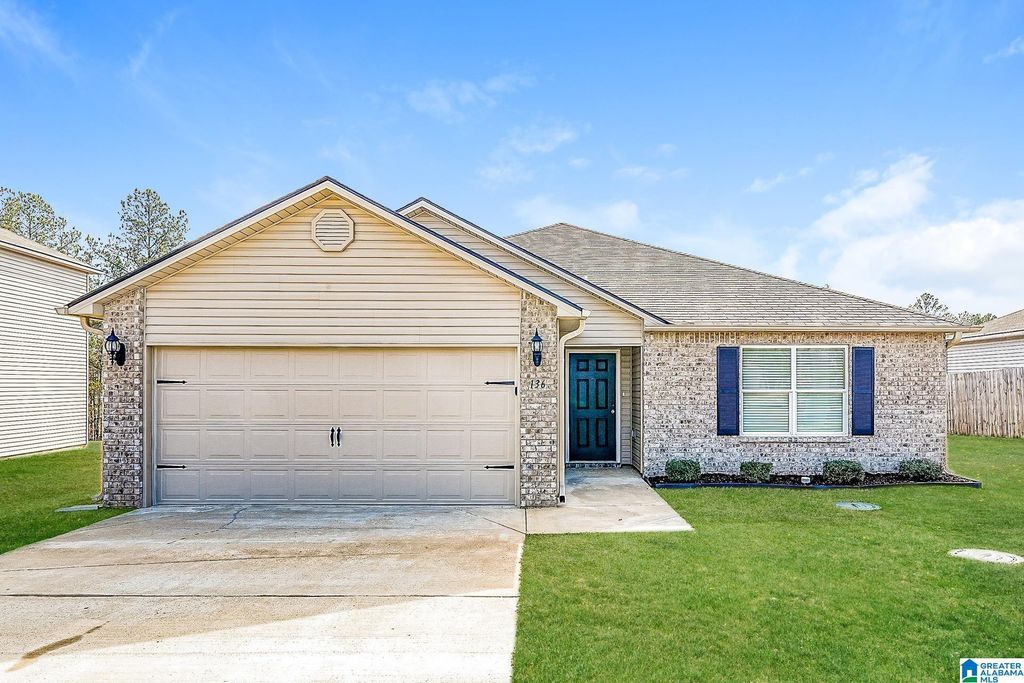 136 HUNTERS COVE, Odenville, AL 35120