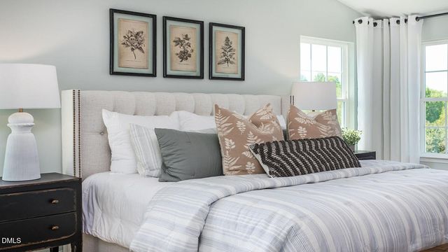 1441 Carisbrooke Drive, Mebane, NC 27302