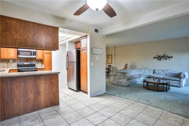672 Greendale Lane, Pomona, CA 91767