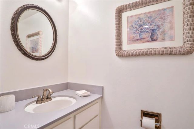 672 Greendale Lane, Pomona, CA 91767