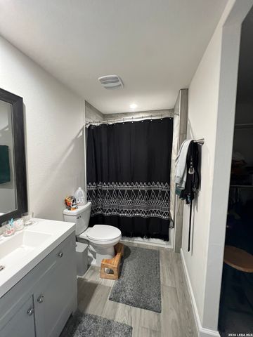 1755 Live Oak, Canyon Lake, TX 78133