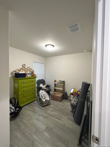 1755 Live Oak, Canyon Lake, TX 78133