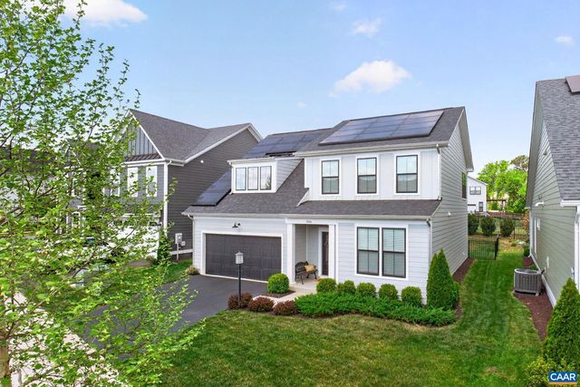 386 CLAIBOURNE RD, Crozet, VA 22932
