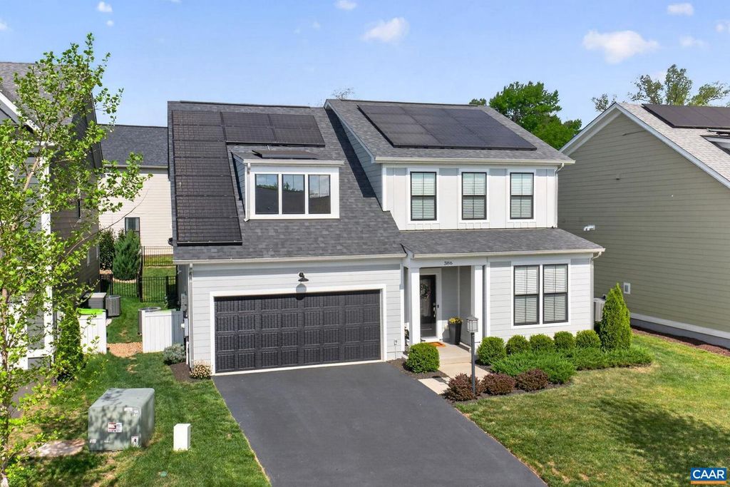 386 CLAIBOURNE RD, Crozet, VA 22932
