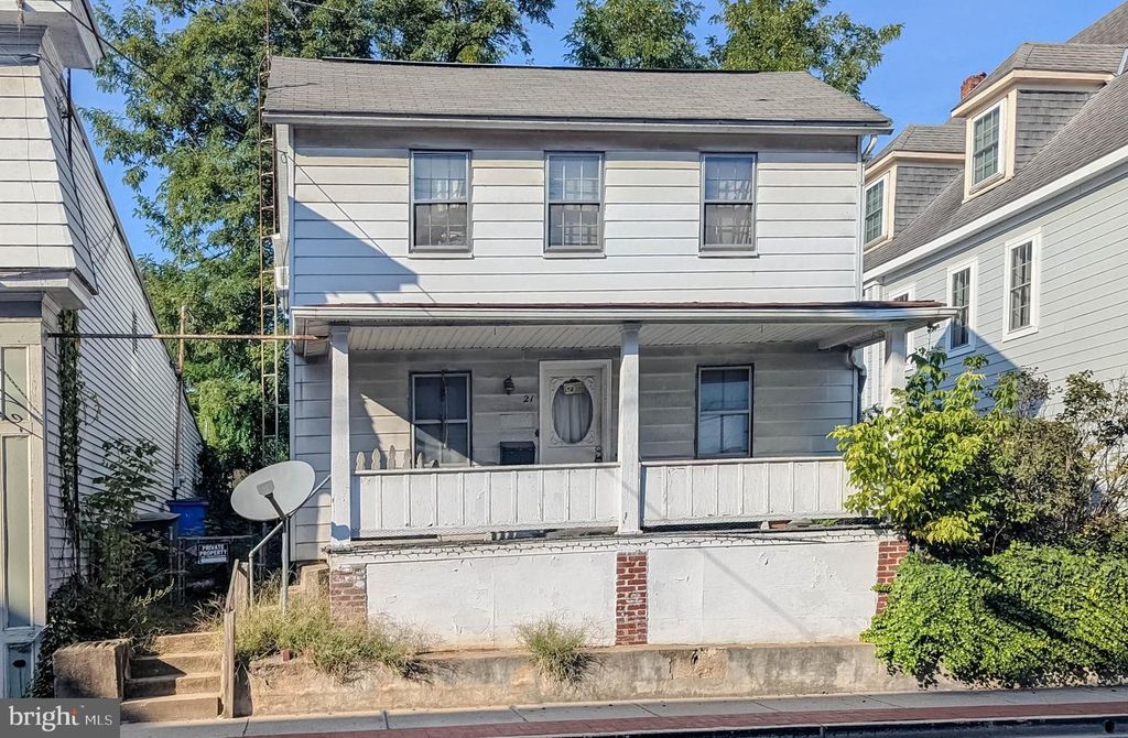 21 W POTOMAC ST, Brunswick, MD 21716