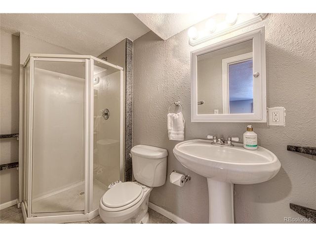 2981 W 81st Ave D, Westminster, CO 80031