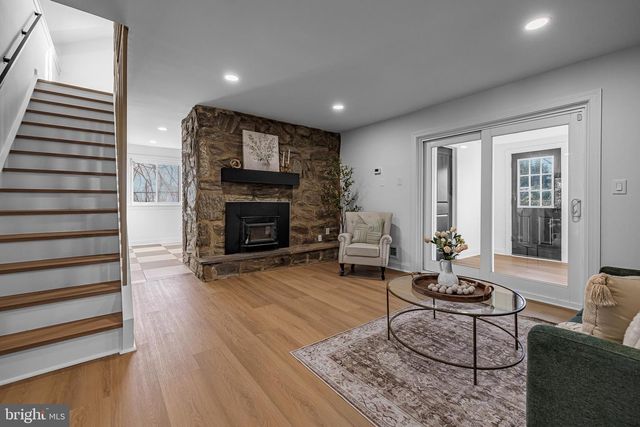 202 E 39TH ST, Wilmington, DE 19802