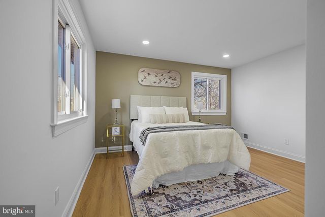 202 E 39TH ST, Wilmington, DE 19802