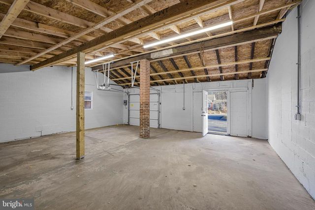 202 E 39TH ST, Wilmington, DE 19802