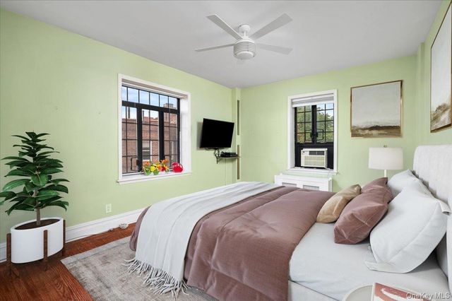 45 Pondfield Road W 4C, Bronxville, NY 10708