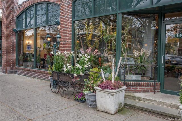 45 Pondfield Road W 4C, Bronxville, NY 10708