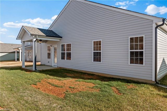 275 Waylon Court, Lexington, NC 27295