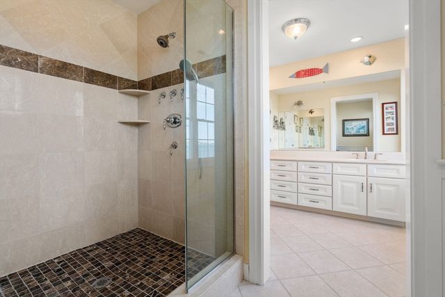 7 Swan Road, Quincy, MA 02169