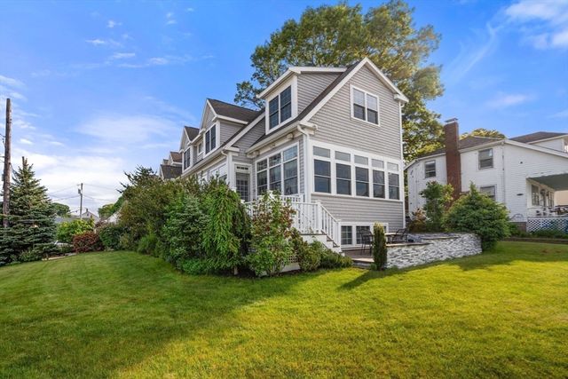 7 Swan Road, Quincy, MA 02169