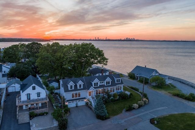 7 Swan Road, Quincy, MA 02169