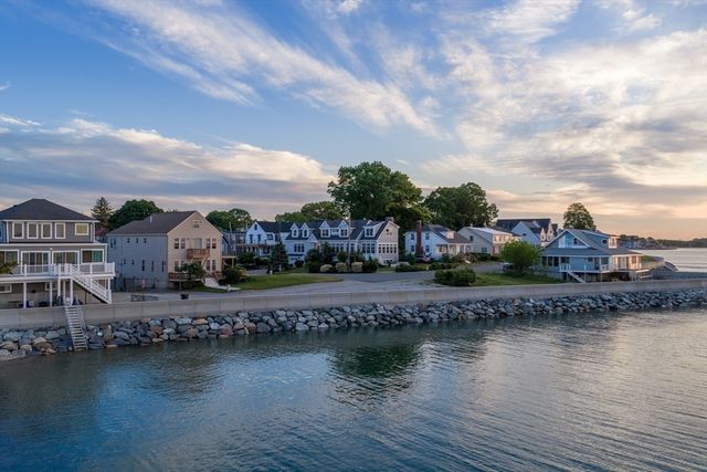 7 Swan Road, Quincy, MA 02169