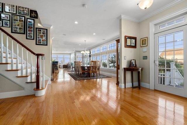 7 Swan Road, Quincy, MA 02169