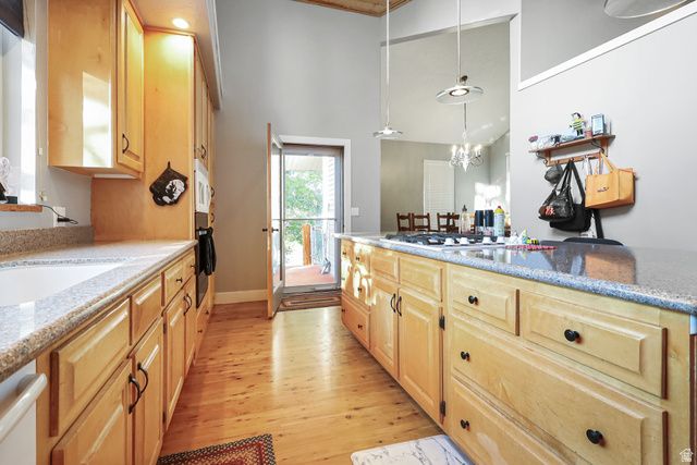 240 DARBY LN, Evanston, WY 82930