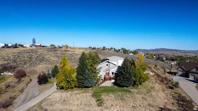 240 DARBY LN, Evanston, WY 82930