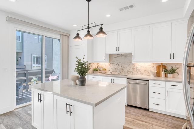 2059 Joshua Tree Circle, Milpitas, CA 95035