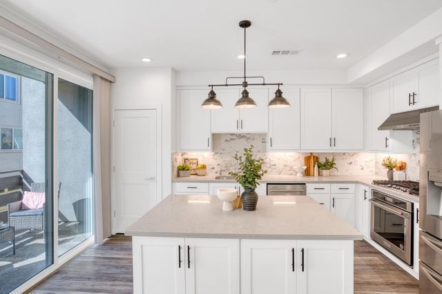 2059 Joshua Tree Circle, Milpitas, CA 95035