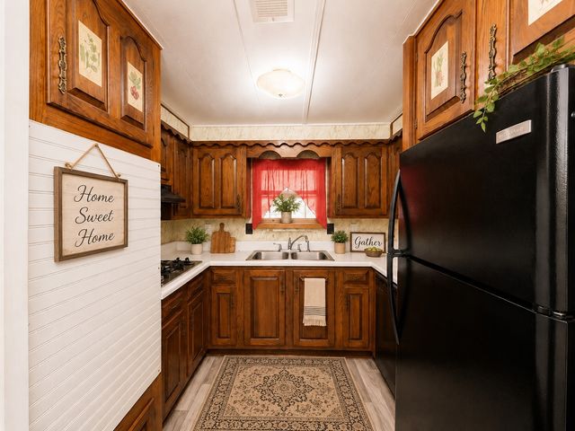 12109 Lunar Lane, Burleson, TX 76028