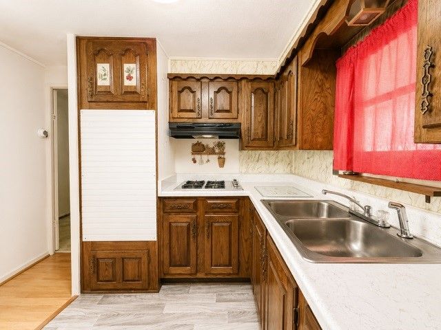 12109 Lunar Lane, Burleson, TX 76028
