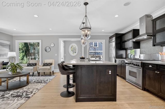 1236 Edgewood Road, Birmingham, MI 48009